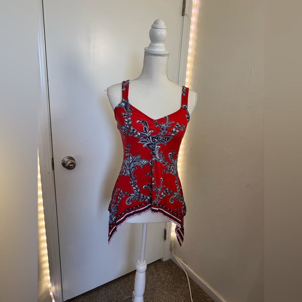 VENUS Red Floral Handkerchief Hem Cami Size Medium